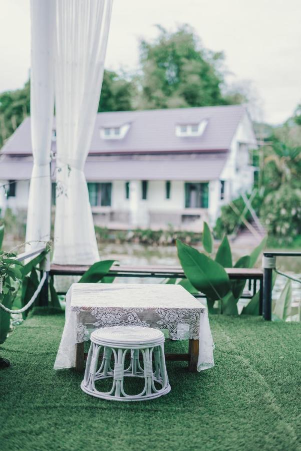 Nang Non Camping Ville นางนอนแค้มป์ปิ้งวิลล์ Mae Sai Eksteriør bilde